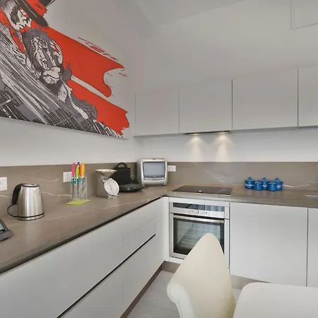 Ur-nest Porta Vittoria * מילאנו